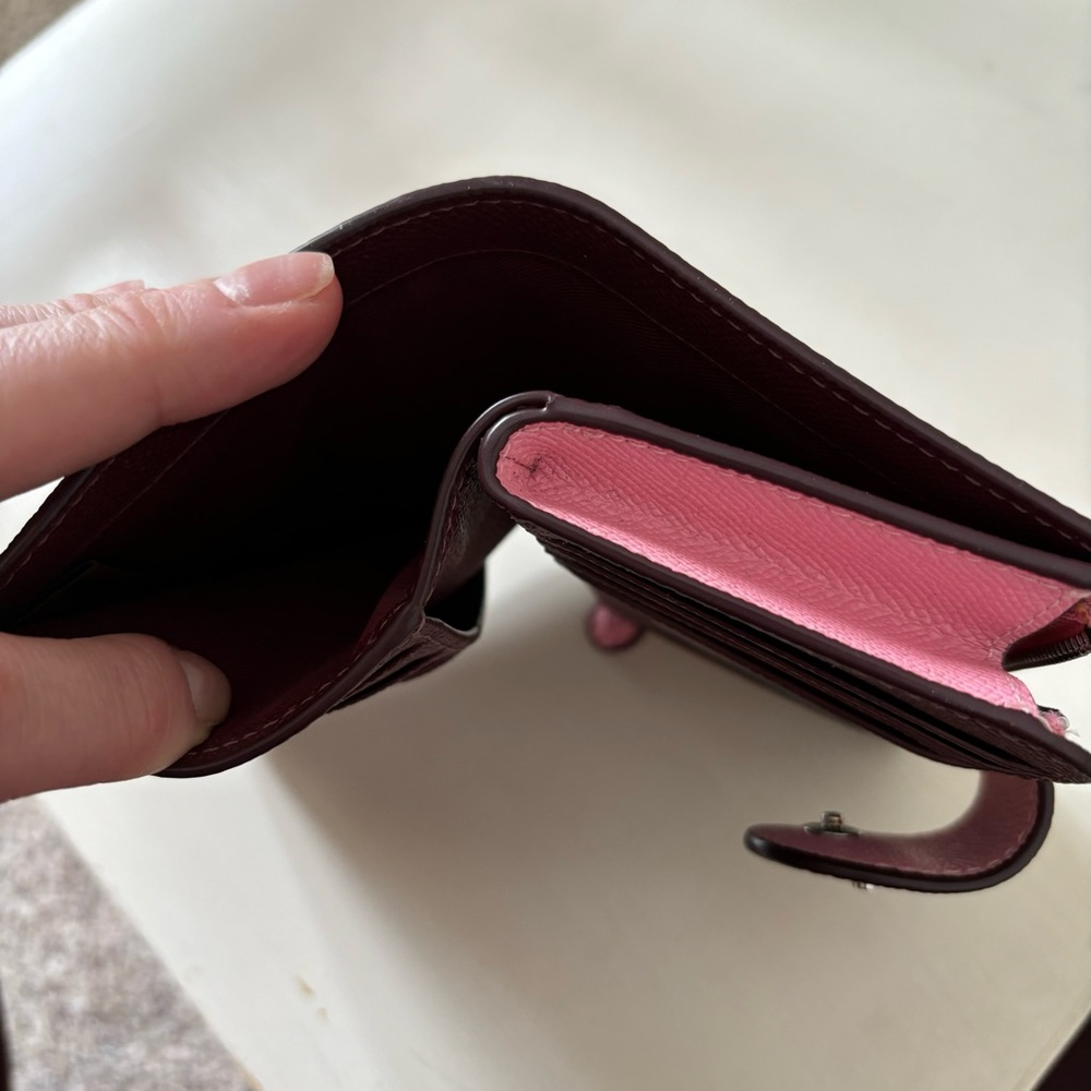 Coach Pink Textured Leather Wallet with Fold-Over Closure - Picture 5 of 6
